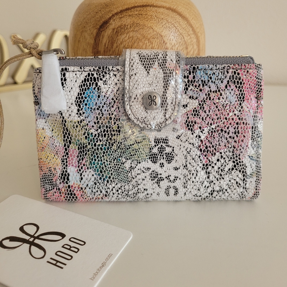 HOBO Wallet - like new